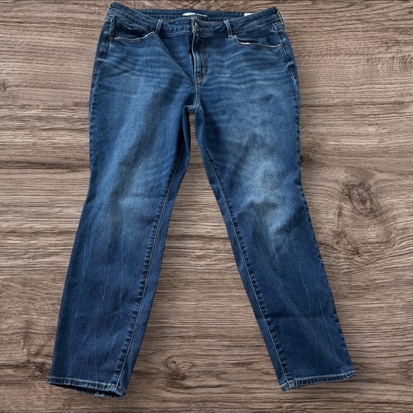 Old Navy Pop Icon Skinny jeans size 16 Short - Picture 1 of 7